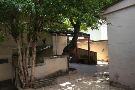 Casa à venda com 300m², 4 quartos e 1 vagaQuintal