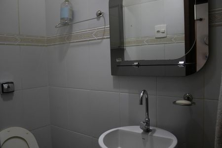 Casa à venda com 300m², 4 quartos e 1 vagaBanheiro
