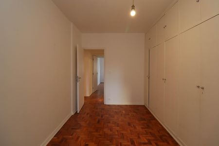 Apartamento à venda com 115m², 3 quartos e 1 vagaQuarto 2