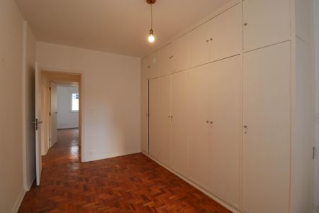 Apartamento à venda com 115m², 3 quartos e 1 vagaQuarto 2