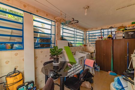 Casa à venda com 190m², 3 quartos e 2 vagasÁrea de Serviço