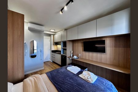 Studio para alugar com 19m², 0 quarto e sem vaga Studio para alugar com 19m², 0 quarto e sem vagaStudio