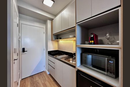 Studio para alugar com 19m², 0 quarto e sem vaga Studio para alugar com 19m², 0 quarto e sem vagaCozinha