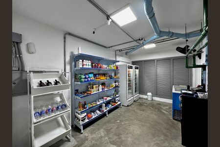 Studio para alugar com 19m², 0 quarto e sem vaga Studio para alugar com 19m², 0 quarto e sem vagaMercadinho