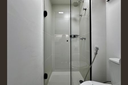 Studio para alugar com 19m², 0 quarto e sem vaga Studio para alugar com 19m², 0 quarto e sem vagaBanheiro
