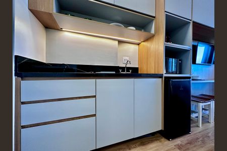 Studio para alugar com 19m², 0 quarto e sem vaga Studio para alugar com 19m², 0 quarto e sem vagaCozinha