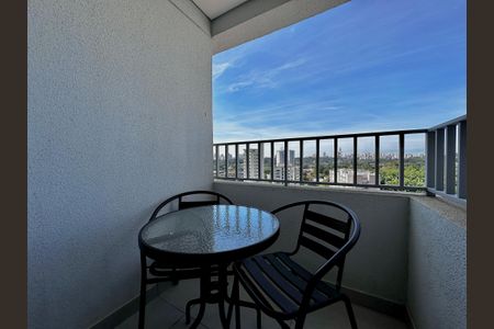 Studio para alugar com 19m², 0 quarto e sem vaga Studio para alugar com 19m², 0 quarto e sem vagaSacada