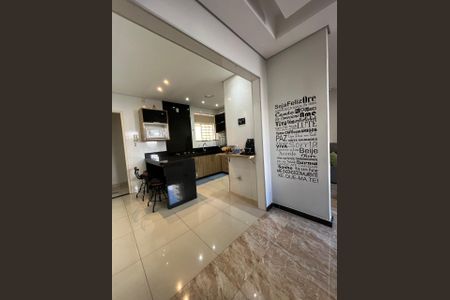 Apartamento à venda com 187m², 2 quartos e 1 vaga Apartamento à venda com 187m², 2 quartos e 1 vagaDetalhe Sala