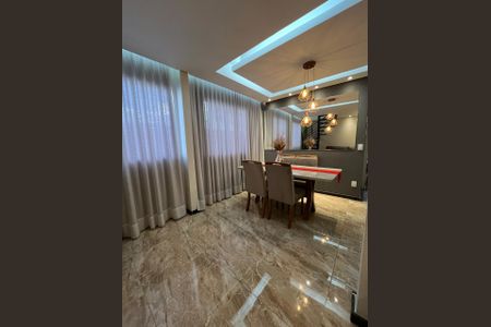 Apartamento à venda com 187m², 2 quartos e 1 vaga Apartamento à venda com 187m², 2 quartos e 1 vagaSala