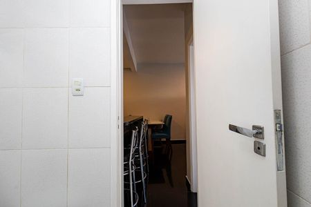 Apartamento à venda com 53m², 1 quarto e sem vagaBanheiro