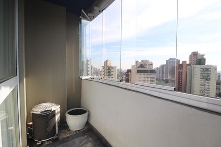 Apartamento para alugar com 296m², 3 quartos e 4 vagasVaranda Quarto 1 suíte