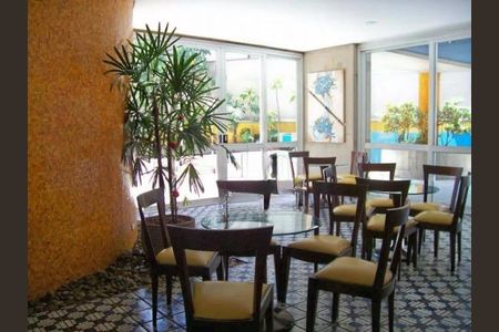 Apartamento para alugar com 296m², 3 quartos e 4 vagas Apartamento para alugar com 296m², 3 quartos e 4 vagasÁrea comum - Salão de festas