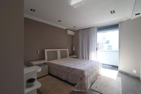 Apartamento para alugar com 296m², 3 quartos e 4 vagasQuarto 1 suíte