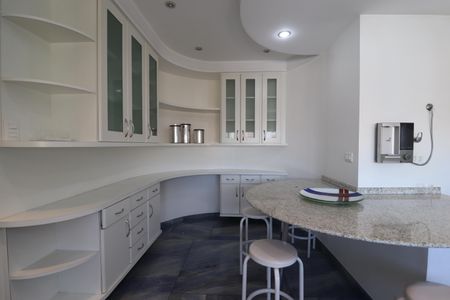 Apartamento para alugar com 296m², 3 quartos e 4 vagasCozinha