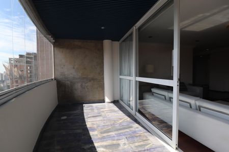 Apartamento para alugar com 296m², 3 quartos e 4 vagasVaranda Sala