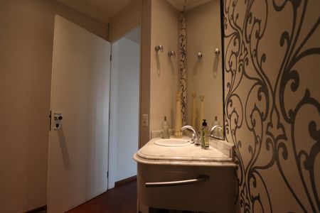 Apartamento para alugar com 296m², 3 quartos e 4 vagasLavabo