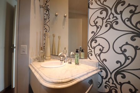 Apartamento para alugar com 296m², 3 quartos e 4 vagasLavabo