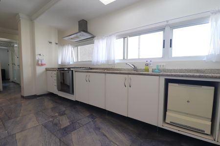 Apartamento para alugar com 296m², 3 quartos e 4 vagasCozinha