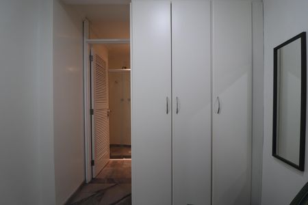 Apartamento para alugar com 296m², 3 quartos e 4 vagasQuarto serviço
