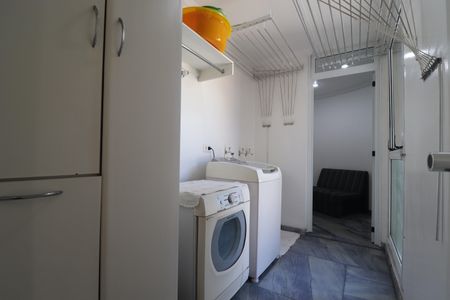 Apartamento para alugar com 296m², 3 quartos e 4 vagasÁrea de Serviço
