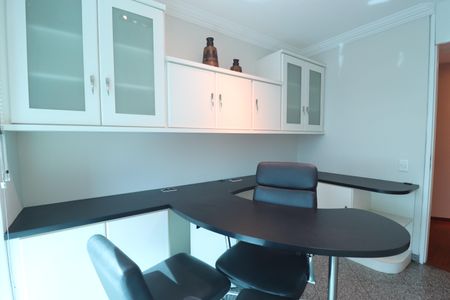 Apartamento para alugar com 296m², 3 quartos e 4 vagasEscritório