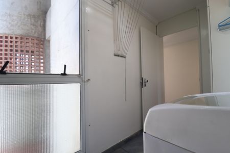 Apartamento para alugar com 296m², 3 quartos e 4 vagasÁrea de Serviço