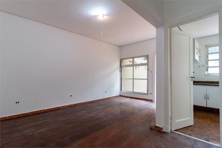 Casa de condomínio à venda com 180m², 5 quartos e 2 vagas