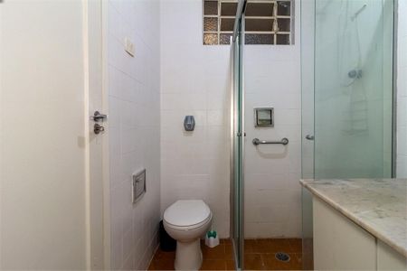 Casa de condomínio à venda com 180m², 5 quartos e 2 vagas