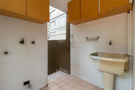 Casa de condomínio à venda com 180m², 5 quartos e 2 vagas