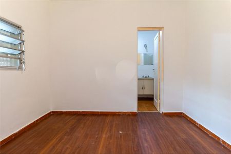 Casa de condomínio à venda com 180m², 5 quartos e 2 vagas