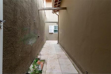 Casa de condomínio à venda com 180m², 5 quartos e 2 vagas