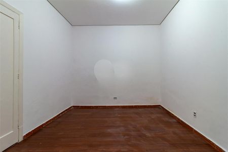 Casa de condomínio à venda com 180m², 5 quartos e 2 vagas