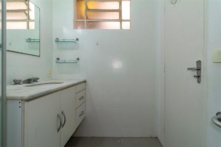 Casa de condomínio à venda com 180m², 5 quartos e 2 vagas