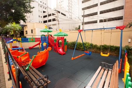 Apartamento à venda com 47m², 2 quartos e 1 vagaÁrea comum