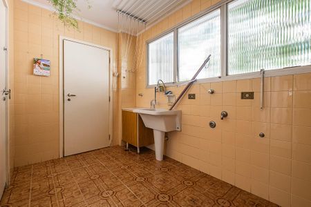 Apartamento à venda com 177m², 3 quartos e 2 vagasÁrea de Serviço