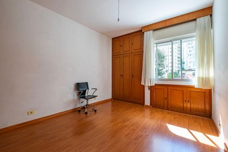 Apartamento à venda com 177m², 3 quartos e 2 vagasQuarto 1