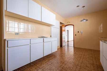 Apartamento à venda com 177m², 3 quartos e 2 vagasCozinha