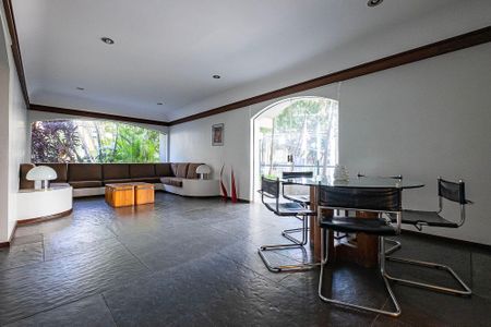 Apartamento à venda com 177m², 3 quartos e 2 vagasEspaço vde Festas