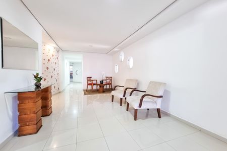 Apartamento para alugar com 72m², 3 quartos e 2 vagasHall