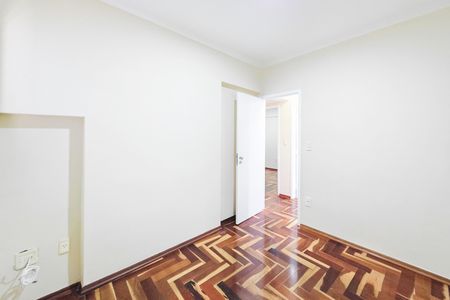 Apartamento para alugar com 72m², 3 quartos e 2 vagas Apartamento para alugar com 72m², 3 quartos e 2 vagasQuarto 2