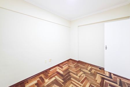 Apartamento para alugar com 72m², 3 quartos e 2 vagas Apartamento para alugar com 72m², 3 quartos e 2 vagasQuarto