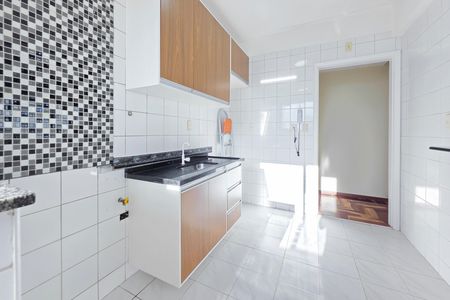 Apartamento para alugar com 72m², 3 quartos e 2 vagas Apartamento para alugar com 72m², 3 quartos e 2 vagasCozinha / Lavanderia