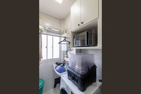 Apartamento à venda com 56m², 3 quartos e 1 vagaÁrea de Serviço