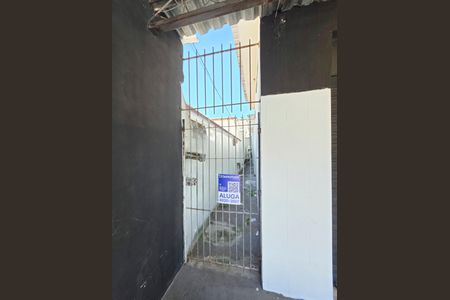 Casa para alugar com 80m², 3 quartos e 1 vaga Casa para alugar com 80m², 3 quartos e 1 vagaFachada
