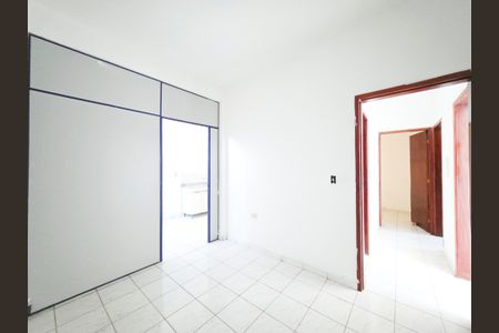 Casa para alugar com 80m², 3 quartos e 1 vaga Casa para alugar com 80m², 3 quartos e 1 vagaQuarto 2