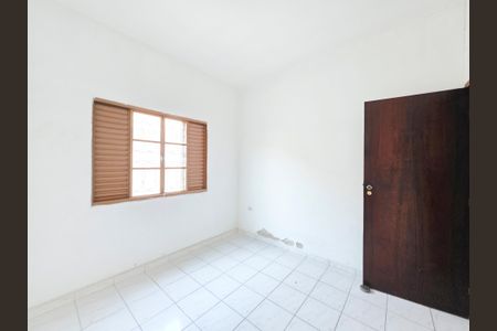 Casa para alugar com 80m², 3 quartos e 1 vaga Casa para alugar com 80m², 3 quartos e 1 vagaQuarto
