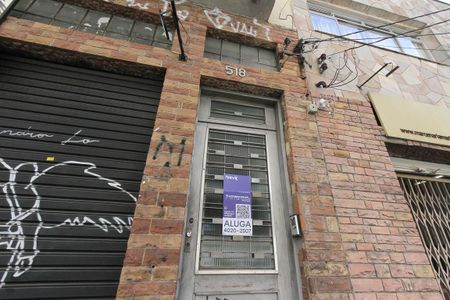 Apartamento para alugar com 90m², 2 quartos e sem vagaFachada e placa