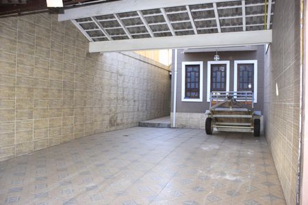 Casa à venda com 213m², 3 quartos e 4 vagasGaragem