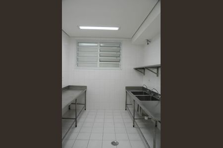 Casa à venda com 1700m², 2 quartos e sem vaga