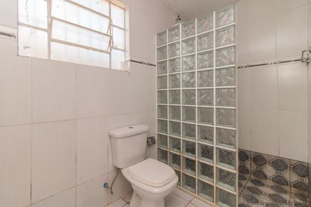 Casa à venda com 210m², 3 quartos e 4 vagasBanheiro da Suíte